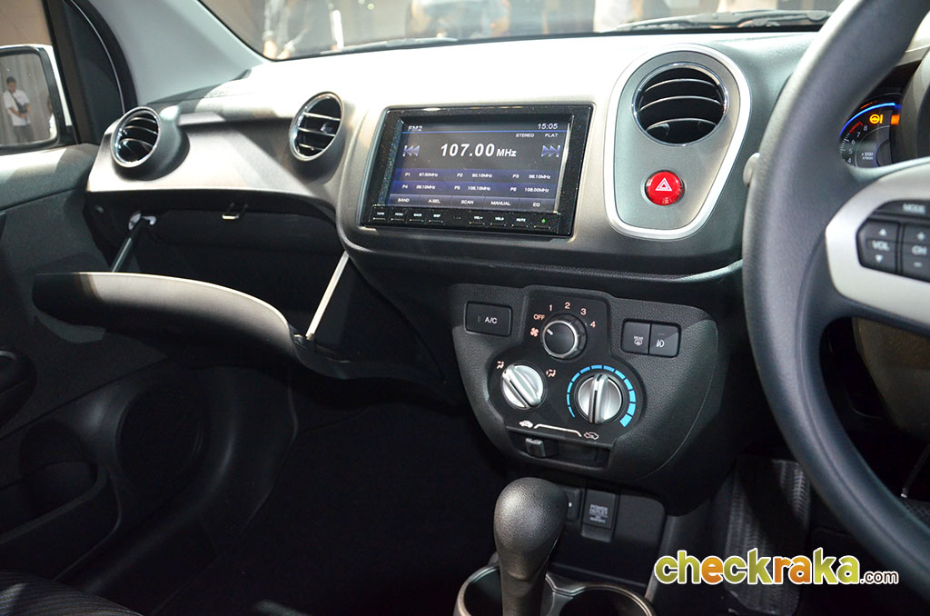 Honda Mobilio RS AT ฮอนด้า โมบิลิโอ้ ปี 2014 : ภาพที่ 14