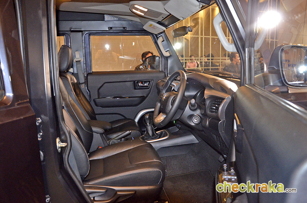 Thairung Transformer II Max-Maxi 2.8 4WD MT (9-11 Seat) ไทยรุ่ง ทรานส์ฟอร์เมอร์ส ทู ปี 2016 : ภาพที่ 10