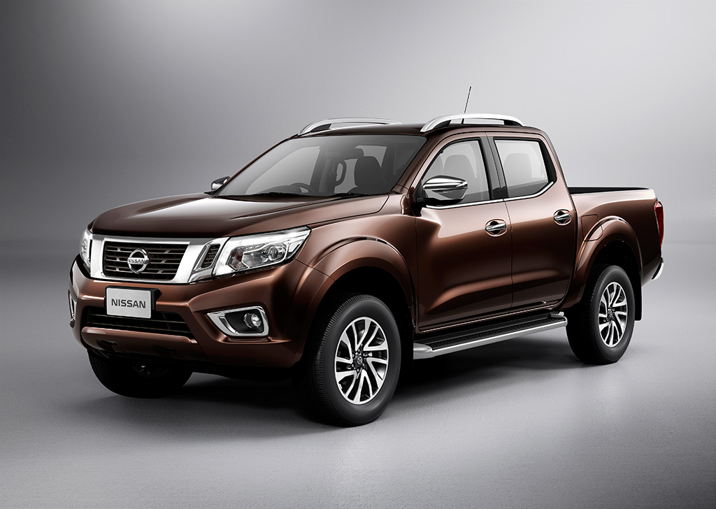 Nissan Navara NP300 Double Cab Calibre E 6MT นิสสัน นาวาร่า ปี 2014 : ภาพที่ 3