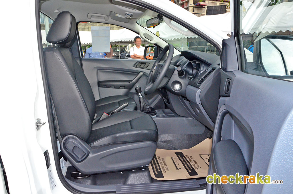 Ford Ranger Standard Cab 2.2L XL 4x2 Low-Rider ฟอร์ด เรนเจอร์ ปี 2015 : ภาพที่ 6