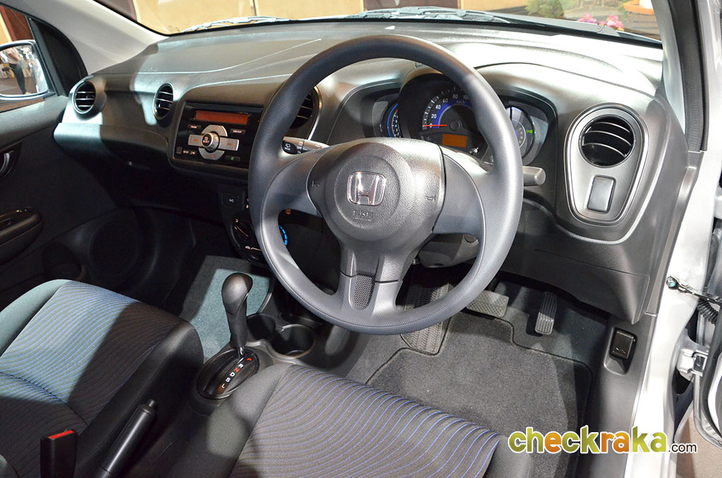 Honda Mobilio S MT ฮอนด้า โมบิลิโอ้ ปี 2014 : ภาพที่ 13