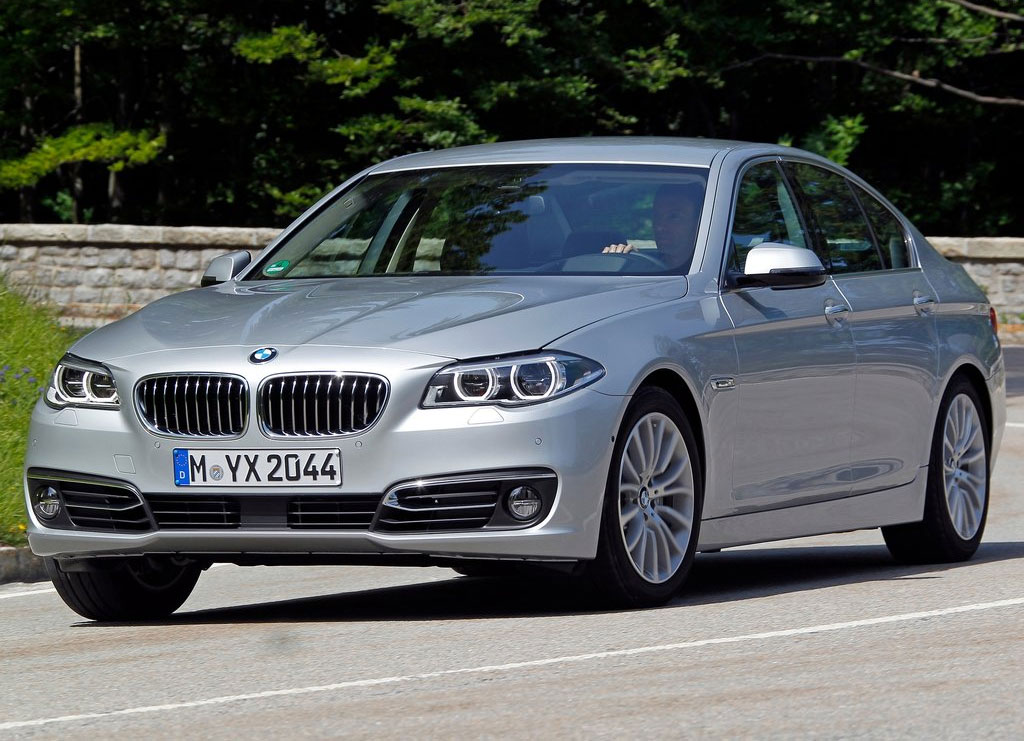 BMW Series 5 525d Luxury บีเอ็มดับเบิลยู ซีรีส์5 ปี 2014 : ภาพที่ 3