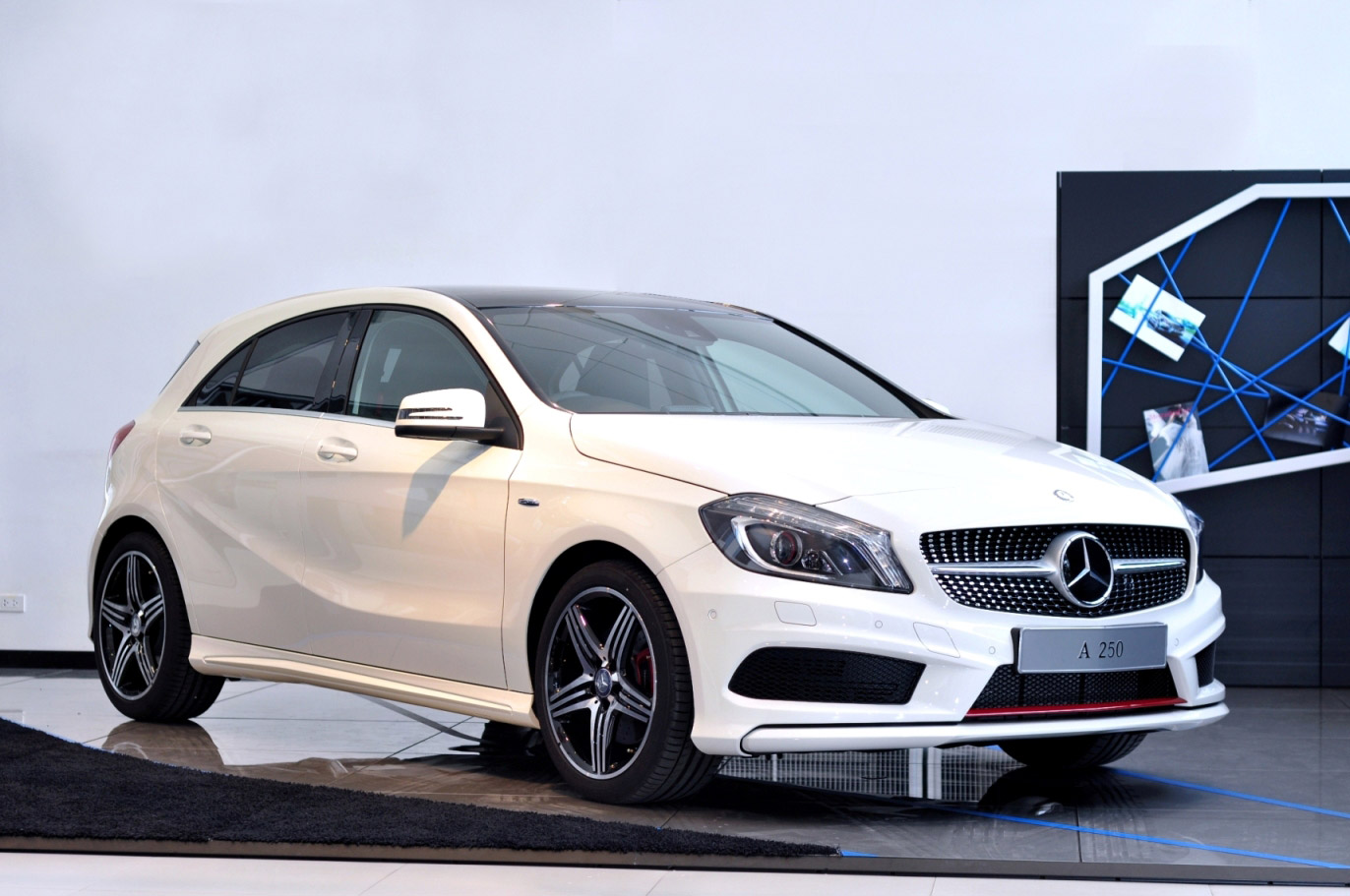 Mercedes a class amg sport price #2