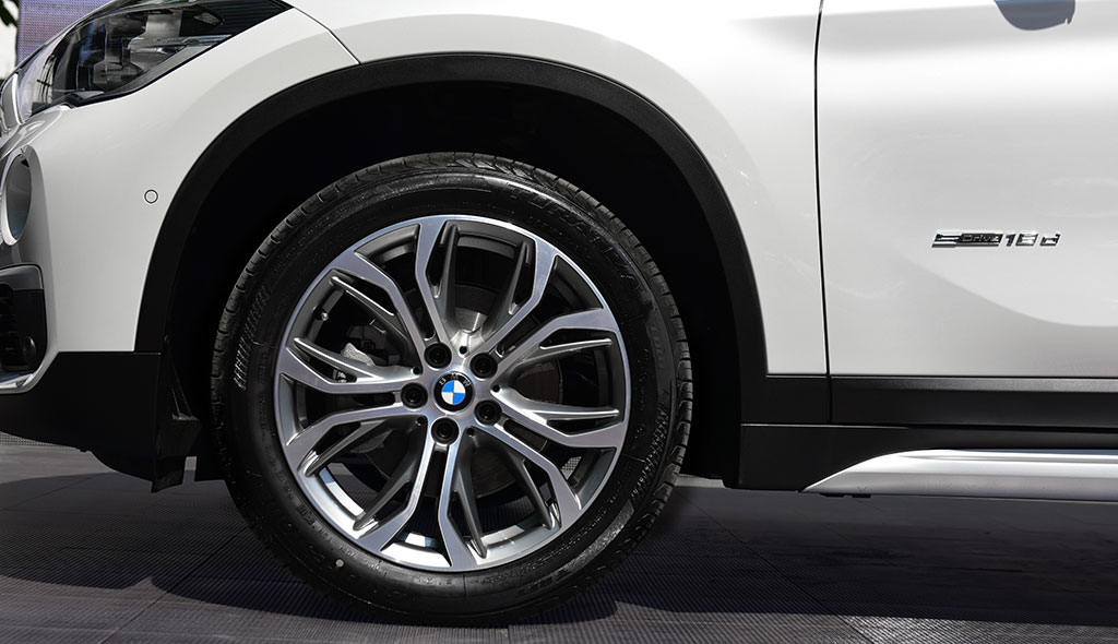BMW X1 sDrive18d xLine บีเอ็มดับเบิลยู เอ็กซ์1 ปี 2016 : ภาพที่ 3
