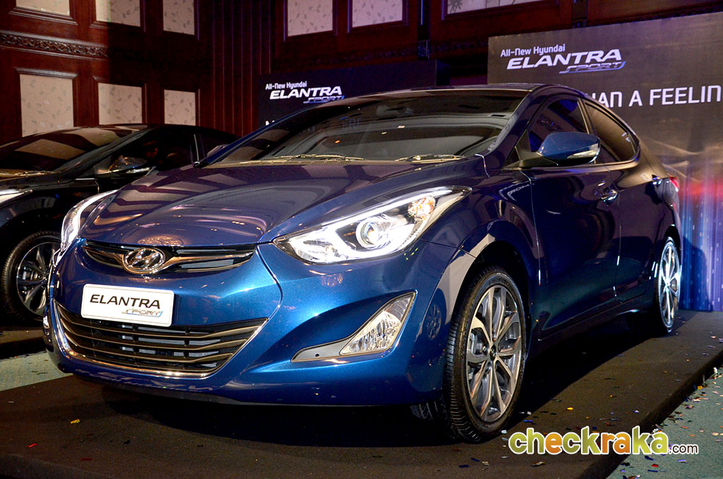 Hyundai Elantra Sport 1.8 GLS Navi ฮุนได อีแลนทรา ปี 2014 : ภาพที่ 11