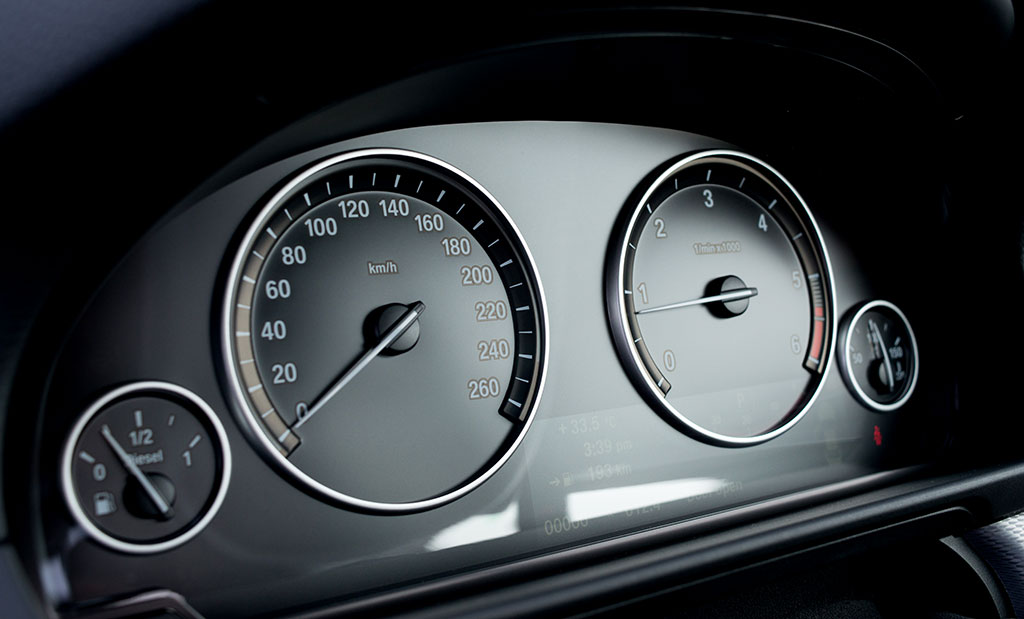 BMW Series 5 525d M Sport บีเอ็มดับเบิลยู ซีรีส์5 ปี 2014 : ภาพที่ 8