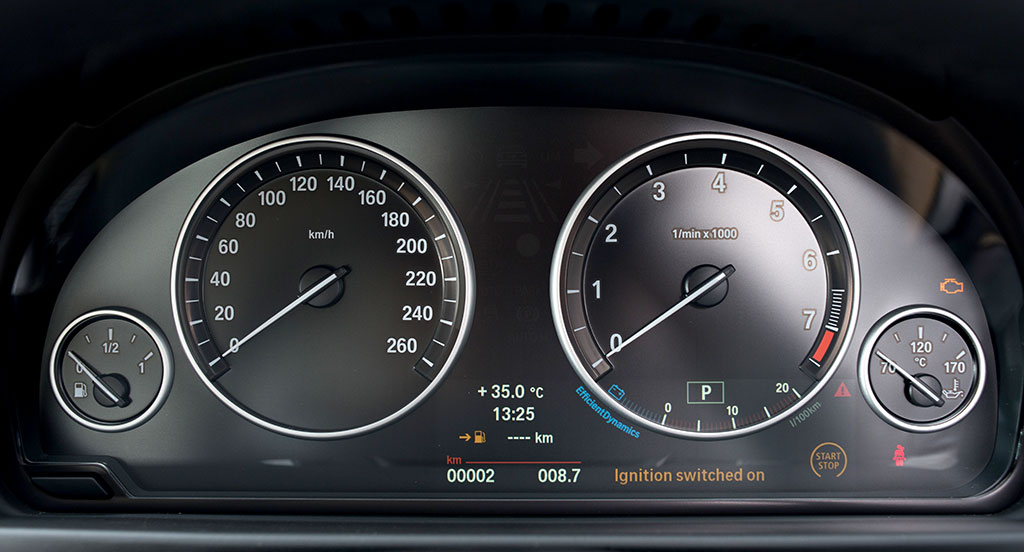 BMW Series 5 528i Luxury บีเอ็มดับเบิลยู ซีรีส์5 ปี 2014 : ภาพที่ 7