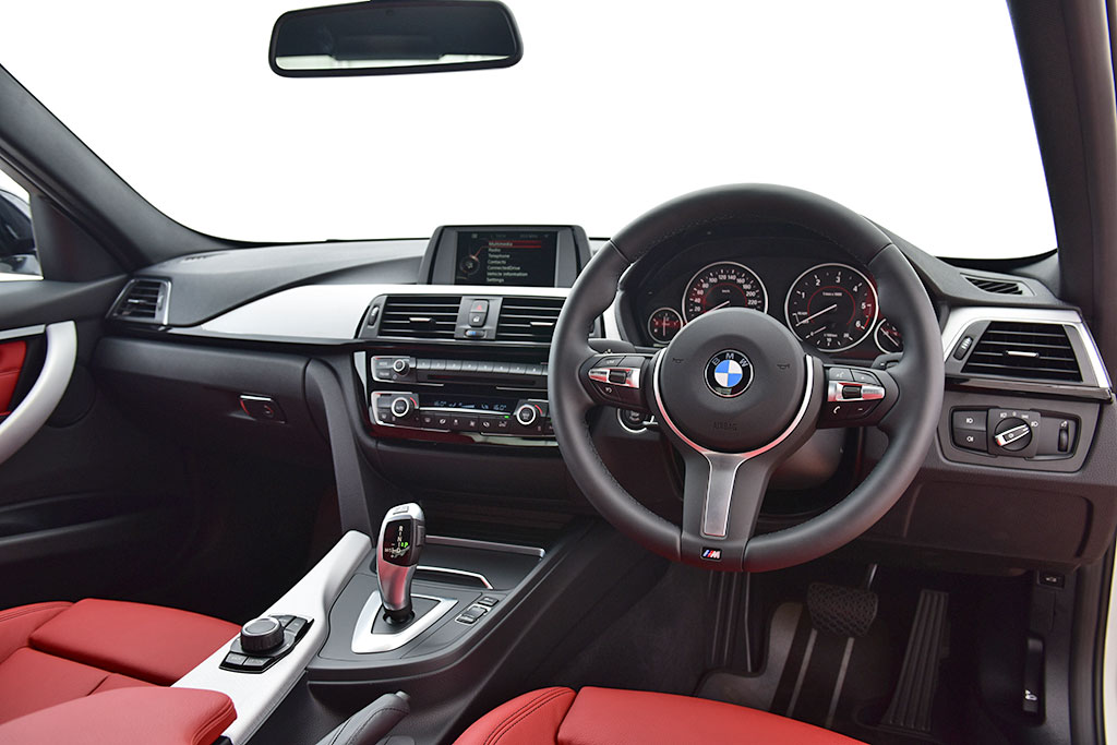 BMW Series 3 320d M Performance บีเอ็มดับเบิลยู ซีรีส์3 ปี 2017 : ภาพที่ 6