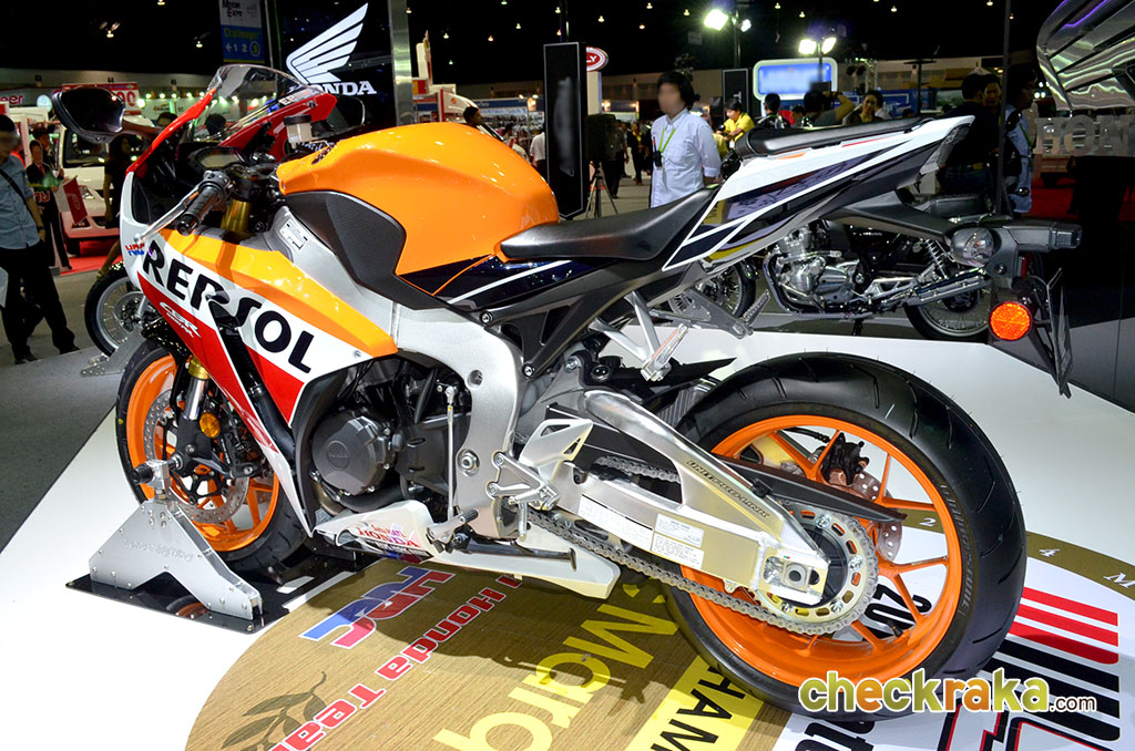 Honda CBR 1000RR Repsol ฮอนด้า ซีบีอาร์ ปี 2014 : ภาพที่ 8