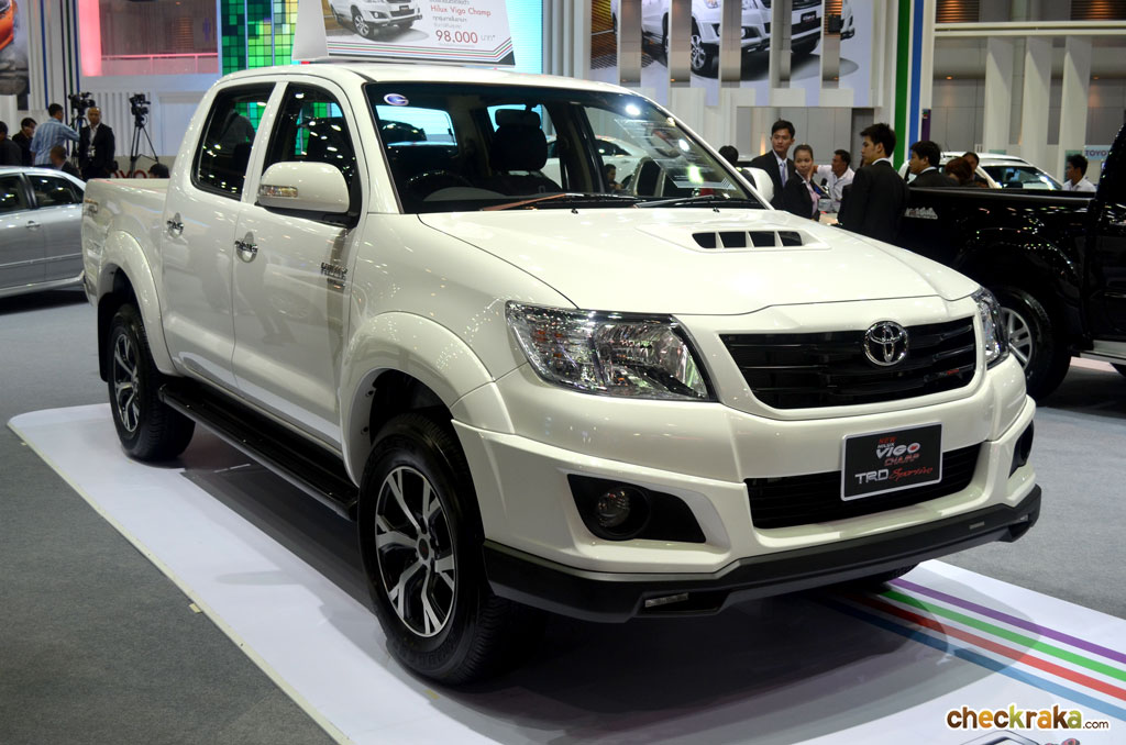 Toyota Hilux Vigo Champ Double Cab Prerunner 2.5E ABS Auto TRD Sportivo II โตโยต้า ไฮลักซ์ วีโก้แชมป์ ปี 2014 : ภาพที่ 7