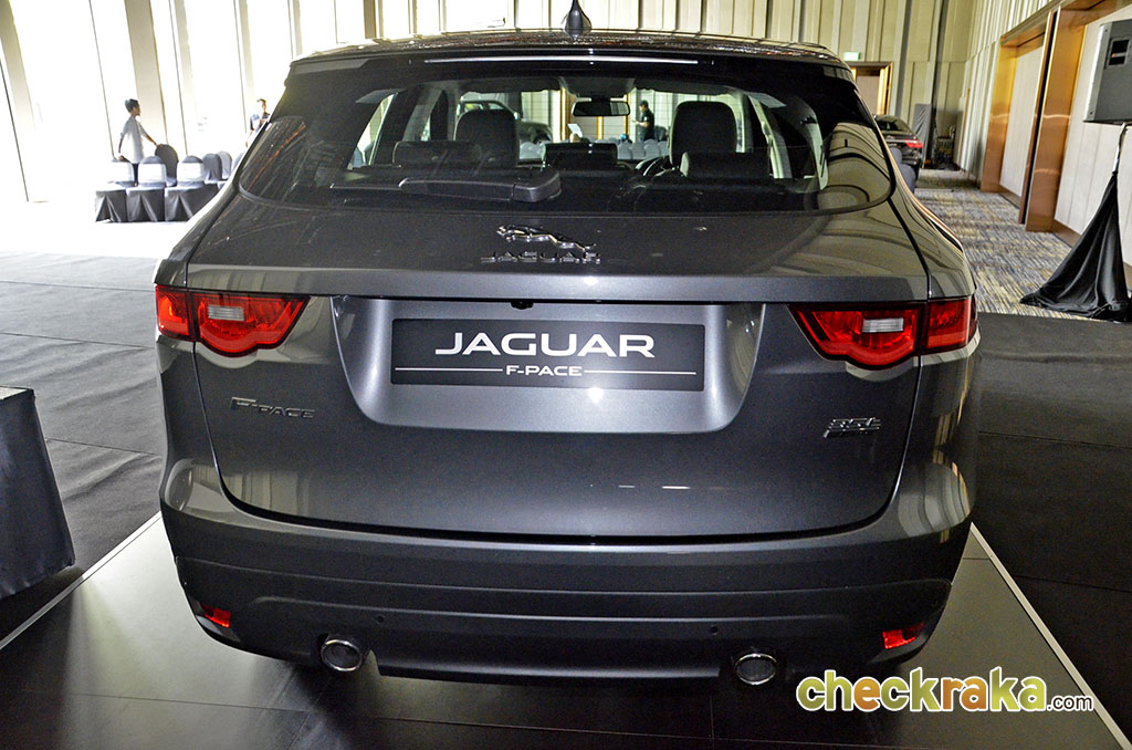 Jaguar F-Pace 2.0 Pure จากัวร์ เอฟ-เพซ ปี 2016 : ภาพที่ 6