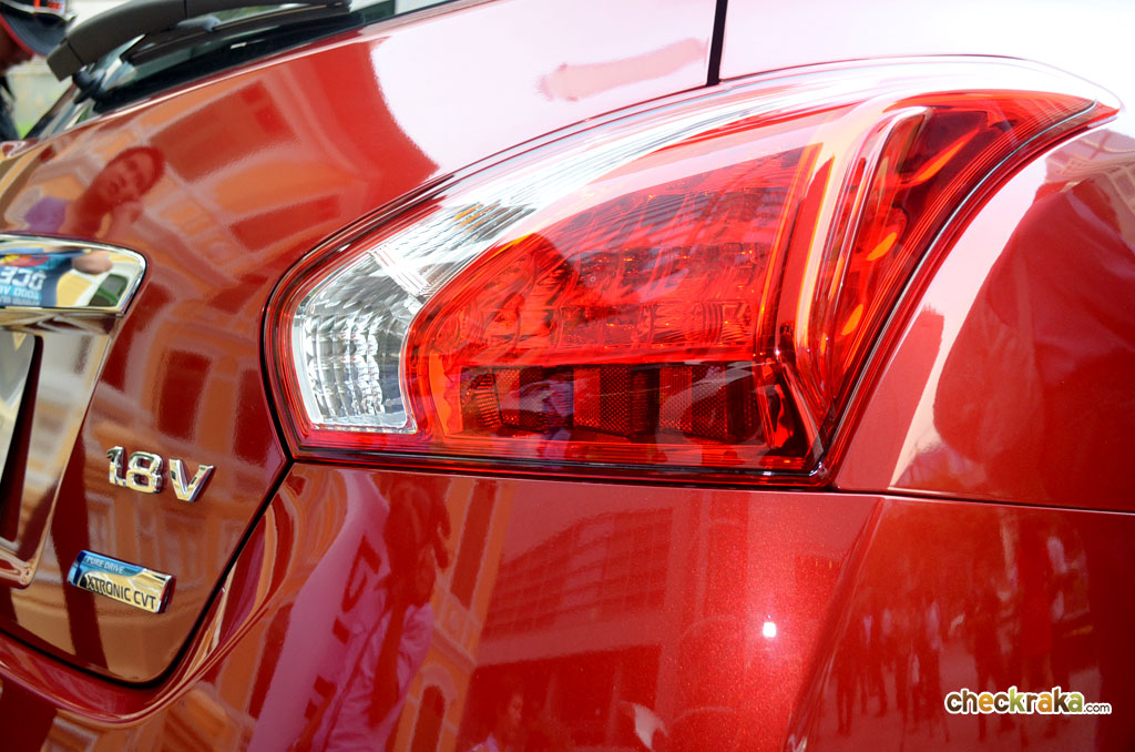 Nissan Pulsar 1.6 V นิสสัน พัลซาร์ ปี 2013 : ภาพที่ 16