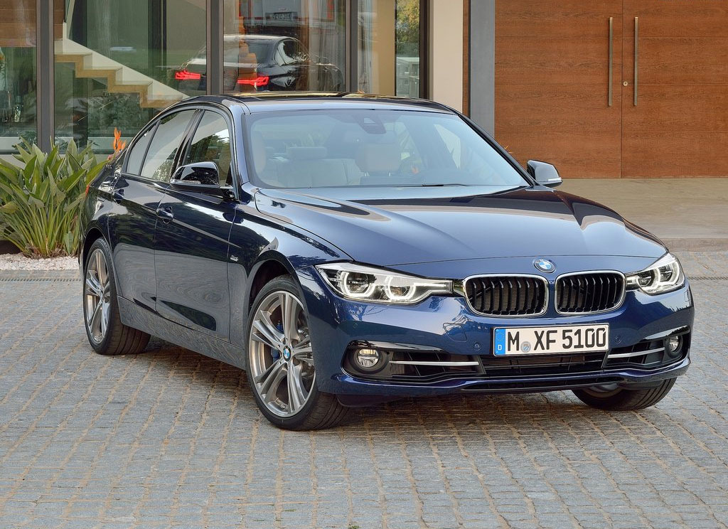 BMW Series 3 320d Sport บีเอ็มดับเบิลยู ซีรีส์3 ปี 2015 : ภาพที่ 4