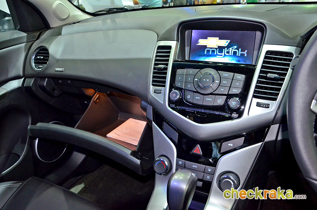 Chevrolet Cruze 1.8 LT AT เชฟโรเลต ครูซ ปี 2015 : ภาพที่ 8