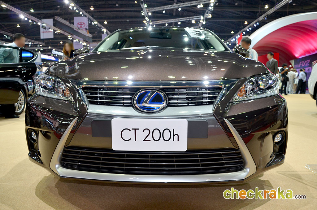 Lexus CT200h Premium Navi เลกซัส ซีที200เอช ปี 2014 : ภาพที่ 9