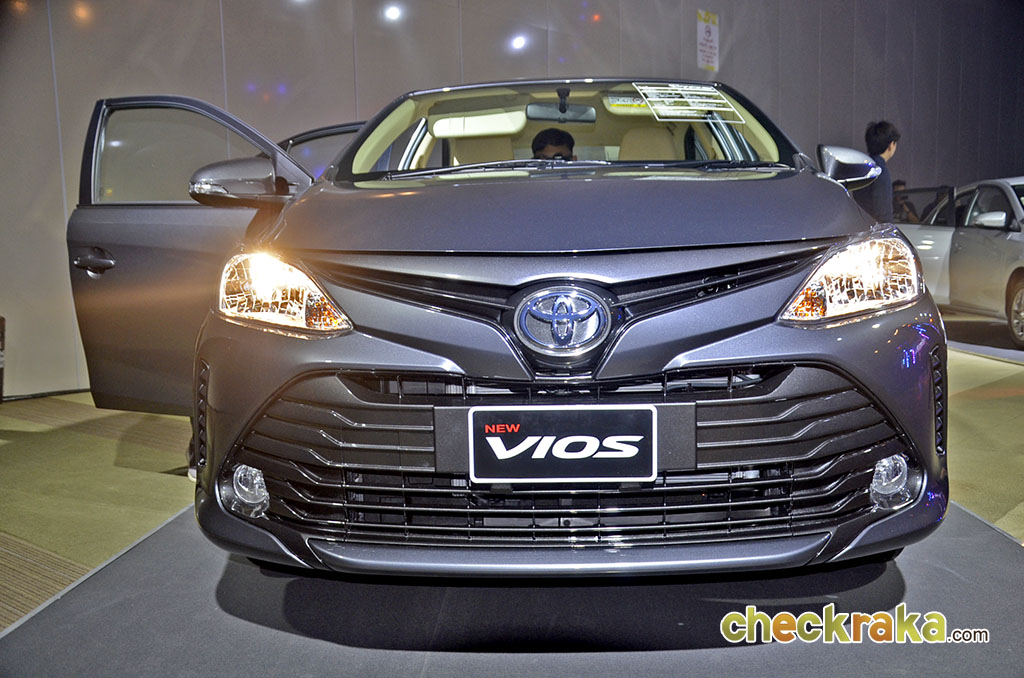 Toyota Vios 1.5 E CVT โตโยต้า วีออส ปี 2017 : ภาพที่ 4