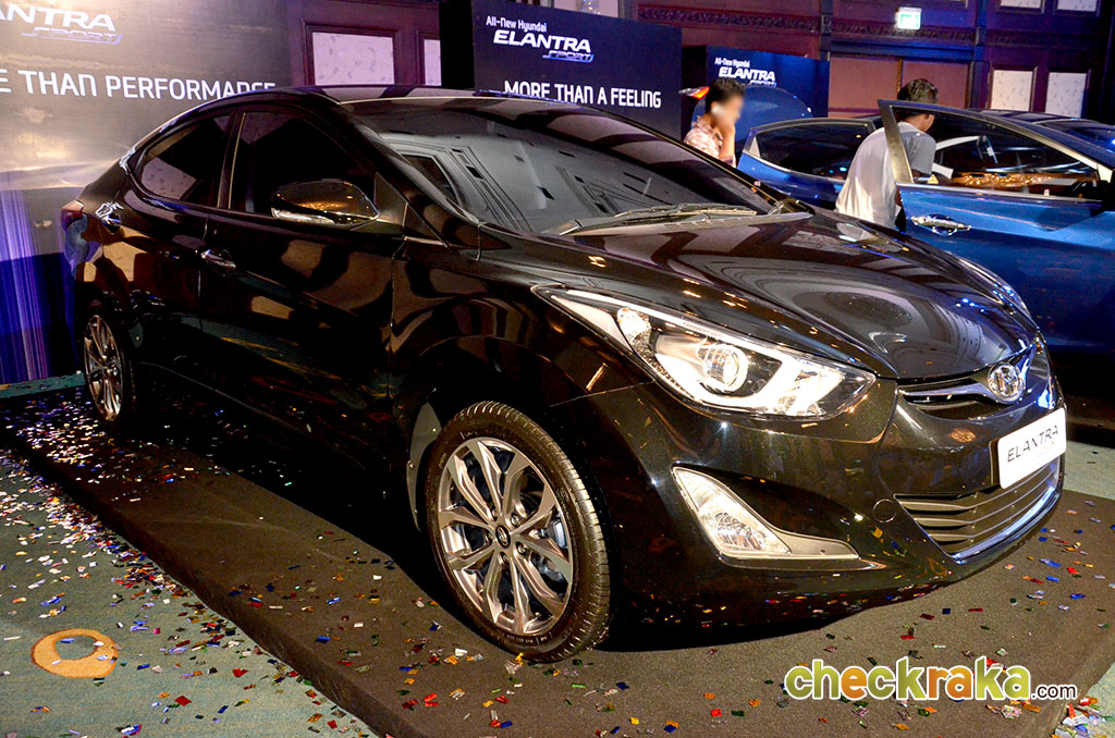 Hyundai Elantra Sport 1.8 GLE ฮุนได อีแลนทรา ปี 2014 : ภาพที่ 11