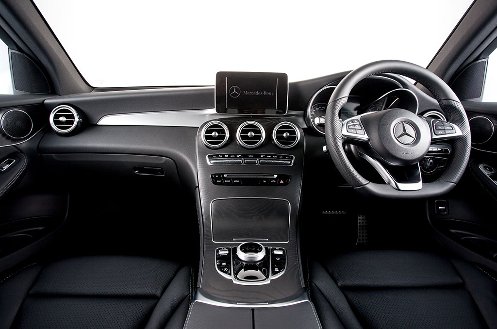 Mercedes-benz GLC-Class GLC 250 D 4Matic AMG Dynamic เมอร์เซเดส-เบนซ์ จีแอลซี ปี 2015 : ภาพที่ 6