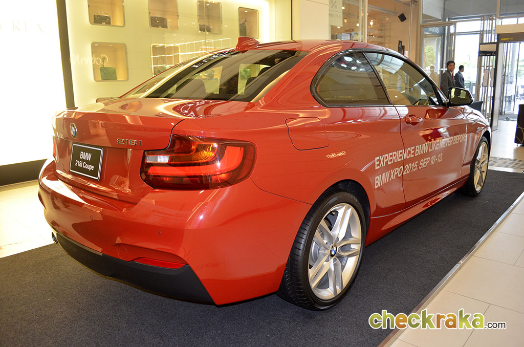 BMW Series 2 218i Coupe M Sport บีเอ็มดับเบิลยู ซีรีส์ 2 ปี 2015 : ภาพที่ 9