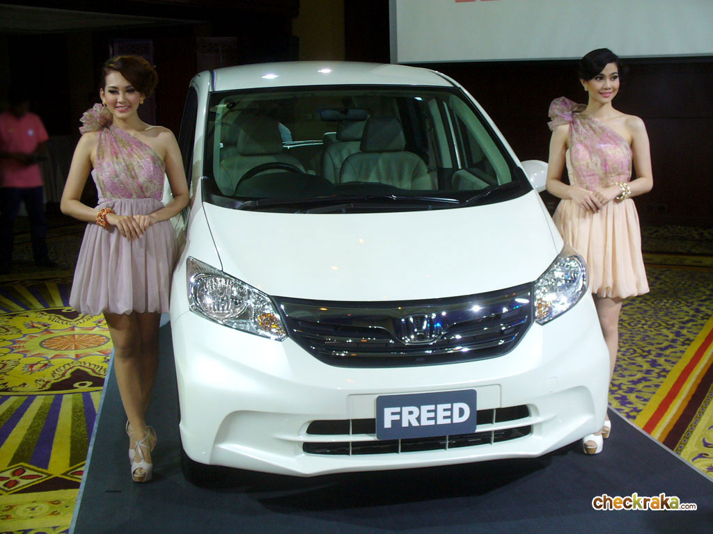 Honda Freed SE ฮอนด้า ฟรีด ปี 2012 : ภาพที่ 15
