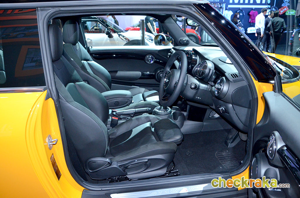 Mini Hatch 3 Door Cooper SD มินิ แฮทช์ 3 ประตู ปี 2014 : ภาพที่ 12