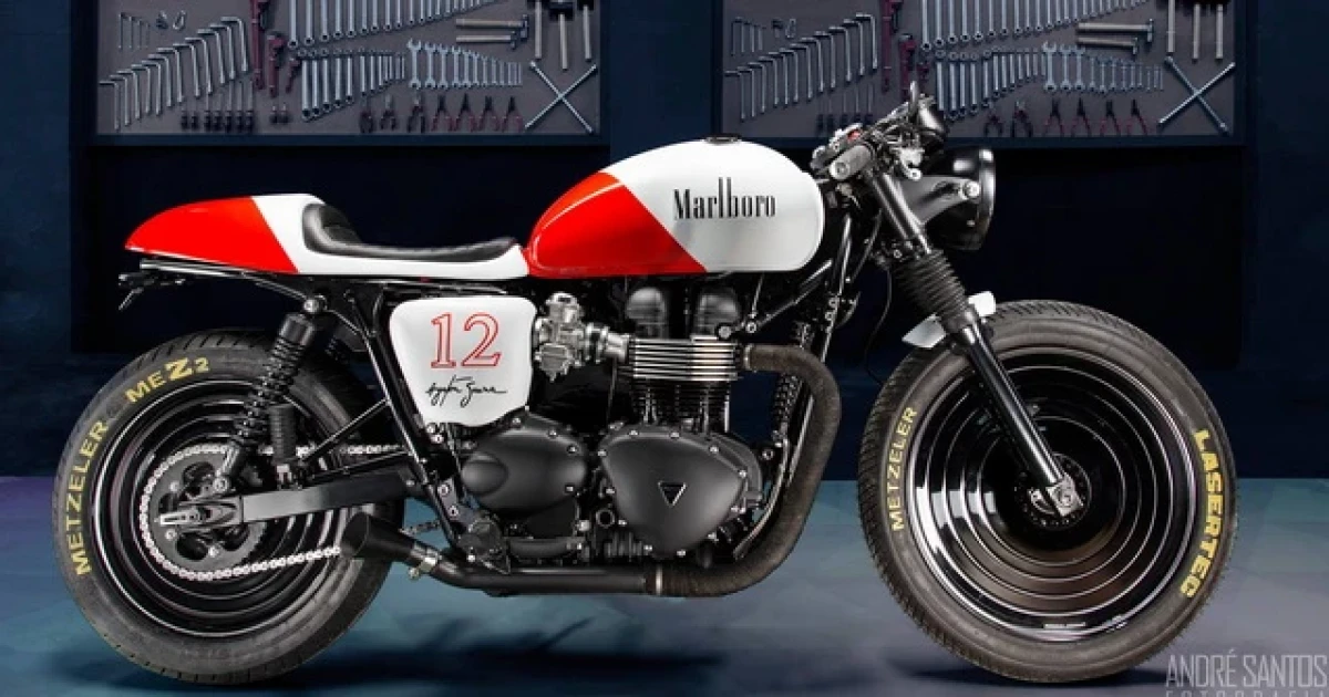 ไทรอัมพ์ ผลิตรุ่น "บอนเนวิลล์ เวอร์ชั่น ไอร์ตัน เซนน่า" เพื่อระลึกถึงยอดนักแข่งรถสุดยิ่งใหญ่