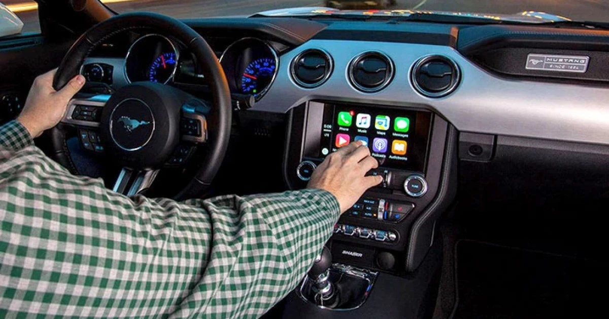 Toyota เตรียมใช้ซอฟต์แวร์ SmartDeviceLink ของ Ford เพื่อเชื่อมต่อแอปพลิเคชั่นสมาร์ทโฟนกับรถยนต์