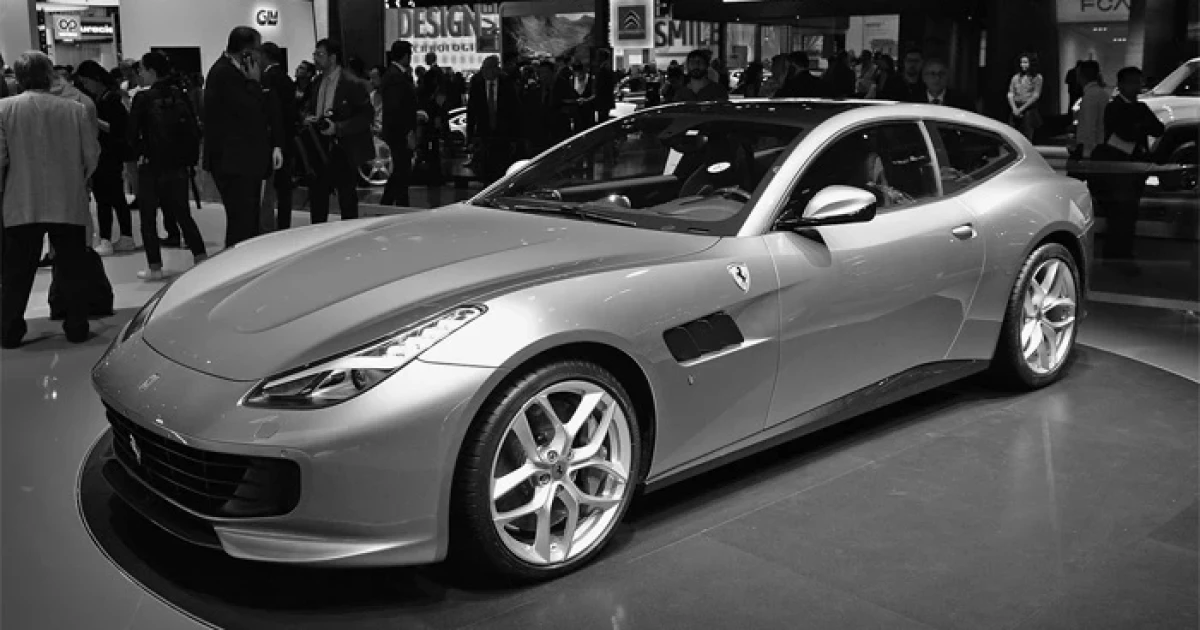 Ferrari อวดโฉม GTC4Lusso T พลัง V8 - เทอร์โบ