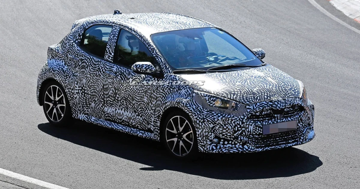 โตโยต้า พรางตัว TOYOTA Yaris TNGA 2020 วิ่งทดสอบรถ คาดจะมีเครื่องยนต์ Hybrid ให้เลือก