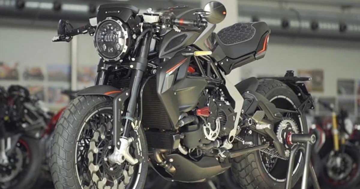 MV Agusta เผยโฉม RVS model ทำมือคันแรก
