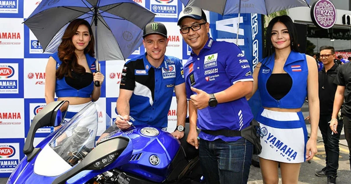 Yamaha จัดกระทบไหล่ "Alex Lowes" นักบิด WSBK พร้อม 4 นักบิดขวัญใจชาวไทย อย่างใกล้ชิด!