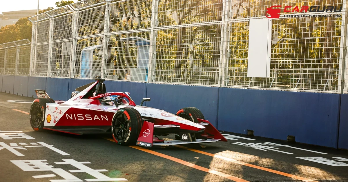 Nissan คว้าตำแหน่งโพล และจบลงด้วยการฉลองชัยบนโพเดียมในการแข่งขัน Tokyo E-Prix ครั้งแรก