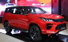 โตโยต้า Toyota Fortuner 2.8 GR Sport 4WD ปี 2022