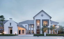 แกรนด์ บางกอก บูเลอวาร์ด สุขุมวิท (Grand Bangkok Boulevard Sukhumvit)