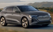 อาวดี้ Audi-Q8 e-tron 55 quattro Black Edition-ปี 2023