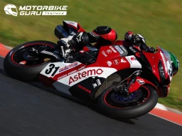 จิมมี่-บูรพา นักบิดดาวรุ่งไทยจาก Honda  สร้างผลงานคว้าแต้ม ออลเจแปน รุ่น ST600 ที่ญี่ปุ่น