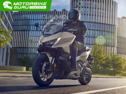 Honda พลิกประสบการณ์ขับขี่! เผยโฉมเทคโนโลยี DCT เวอร์ชันอัปเกรดล่าสุดใน 750 Series  ขับขี่ลื่นไหล ควบคุมได้อย่างมั่นใจยิ่งขึ้น