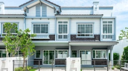 อินดี้ เวสต์เกต (Indy Westgate) อินดี้ เวสต์เกต (Indy Westgate)