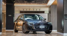 Audi A8 ทุกรุ่นย่อย