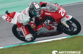 อุ้ม–นพรุธพงษ์ ดาวรุ่งไทยจากโครงการ ฮอนด้า เรซ ทู เดอะ ดรีม ผงาดติดท็อป 5 เอเชีย! ปิดฉากฤดูกาล อิเดมิตสึ เอเชีย ทาเลนต์ คัพ 2025