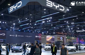 เรเว่ ออโตโมทีฟ ขนทัพยานยนต์ BYD และ DENZA ร่วมงานมอเตอร์โชว์ 2025 พร้อมจัด BYD Lab  เป็นครั้งแรกของไทย ตอกย้ำการเป็นผู้นำด้านนวัตกรรมยานยนต์