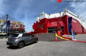 BYD ผลิตรถยนต์ชดเชยครบ ตามมาตรการ EV 3.0 พร้อมส่งออกสู่นานาชาติ ทั้งยังเป็นผู้นำวงการยานยนต์พลังงานใหม่ ด้วยยอดจดอันดับ 1 ของไทย