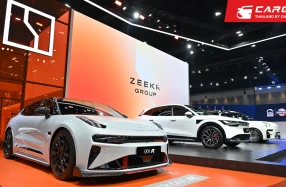ZEEKR เปิดรับจองสิทธิ์ ZEEKR 7X และ ZEEKR 009 รุ่นมอเตอร์เดี่ยว 7 ที่นั่ง เป็นครั้งแรกที่งาน Motor Show 2025