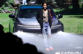 XPENG สร้างปรากฏการณ์ Technology x Fashion โชว์ยนตรกรรมไฟฟ้าสุดล้ำ NEW G6 และ X9 เคล้าแฟชั่นแบรนด์ไทย ใน ELLE Fashion Week 2025