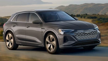 อาวดี้ Audi-Q8 e-tron 50 quattro-ปี 2023