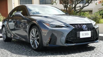 เลกซัส Lexus IS 300h F SPORT MY2020 ปี 2020