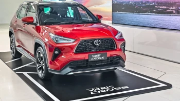 โตโยต้า Toyota Yaris Cross HEV Premium Luxury ปี 2023