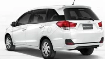 ฮอนด้า Honda Mobilio V AT 7 Seat ปี 2017