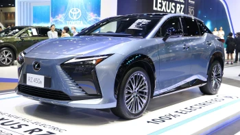 เลกซัส Lexus-RZ 450e Premium-ปี 2023