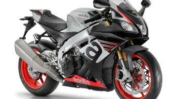 อาพริเลีย Aprilia RSV4 1000 RR ปี 2020